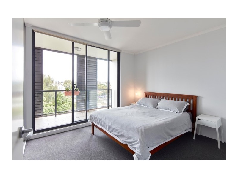 623/2a Coulson Street, Erskineville NSW 2043