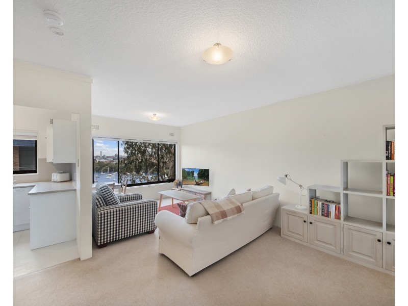 13/6 McLeod St, Mosman NSW 2088