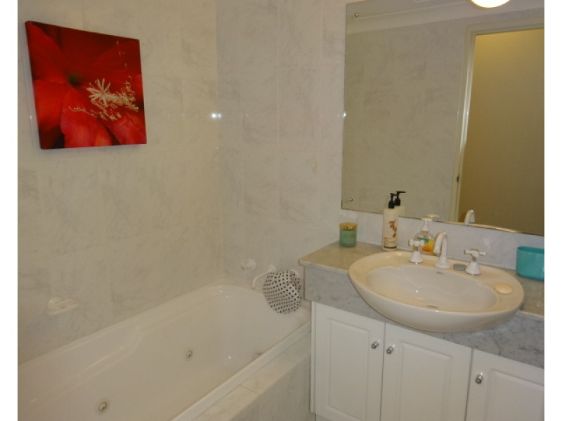 5/21 Goodchap Rd, Chatswood NSW 2067