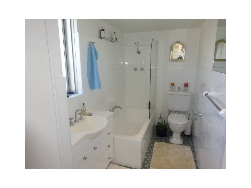 31/30 Moore Rd, Freshwater NSW 2096