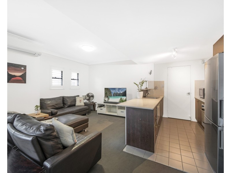 10/10/128 Cleveland Street, Chippendale NSW 2008