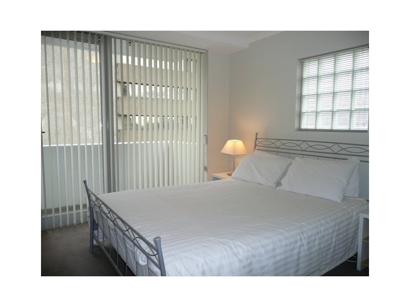 701/2 Atchison St, St Leonards NSW 2065
