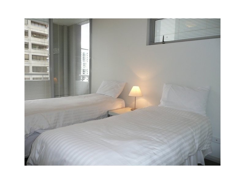 701/2 Atchison St, St Leonards NSW 2065