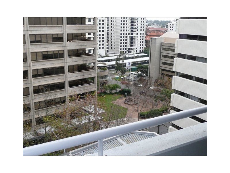 701/2 Atchison St, St Leonards NSW 2065