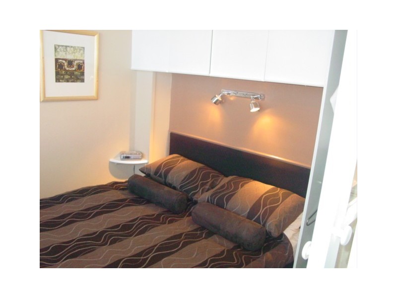 00 College Street, Sydney NSW 2000