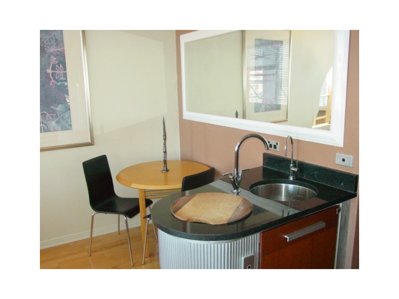 00 College Street, Sydney NSW 2000