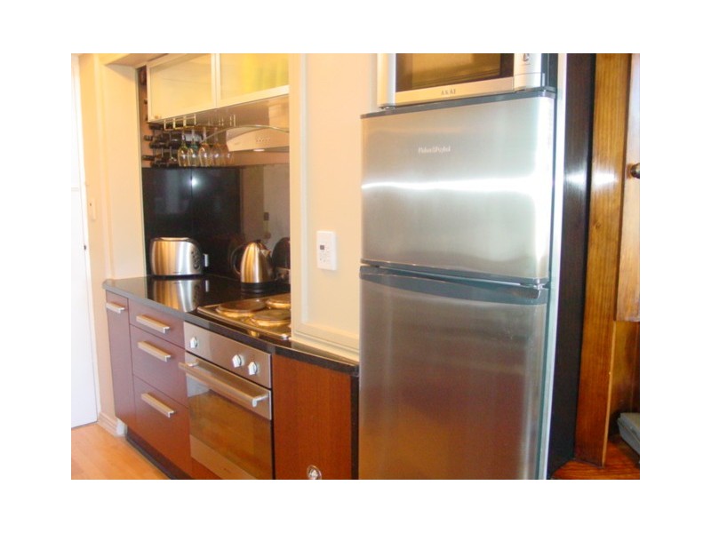 00 College Street, Sydney NSW 2000