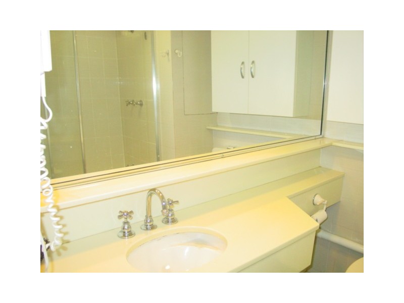 00 College Street, Sydney NSW 2000