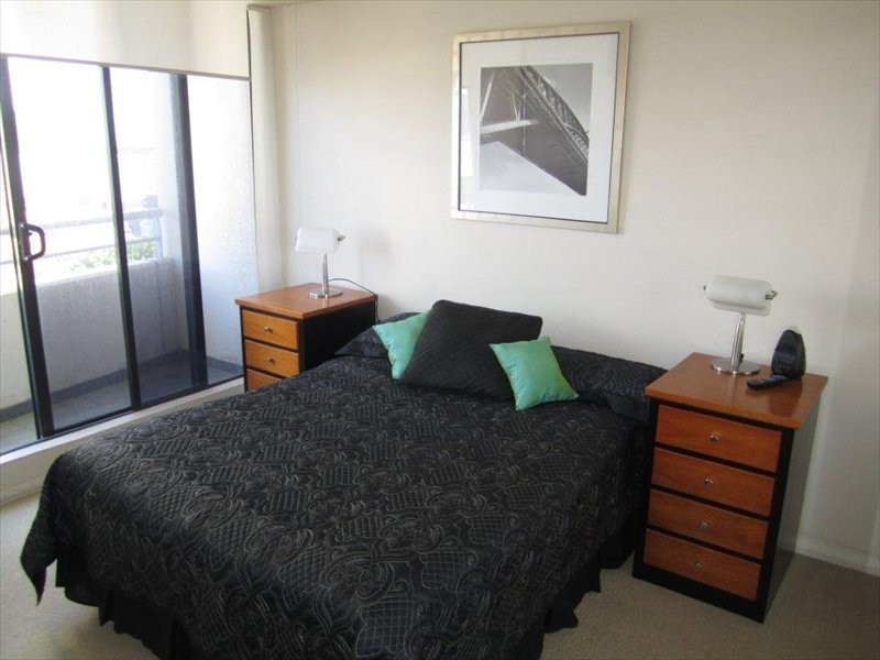 1 Sargeants Lane, St Leonards NSW 2065