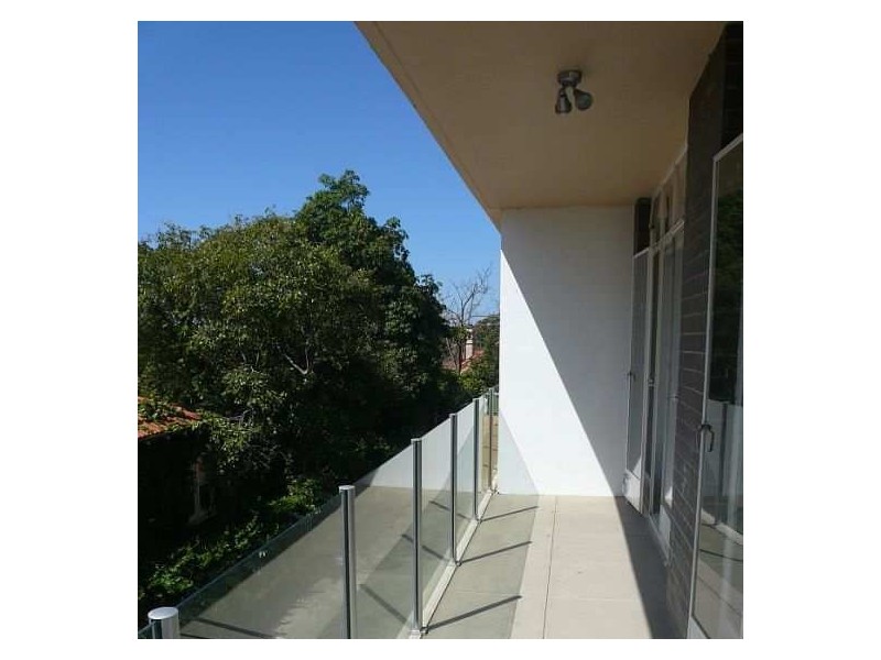 2 / 9 Arkland Street, Cammeray NSW 2062