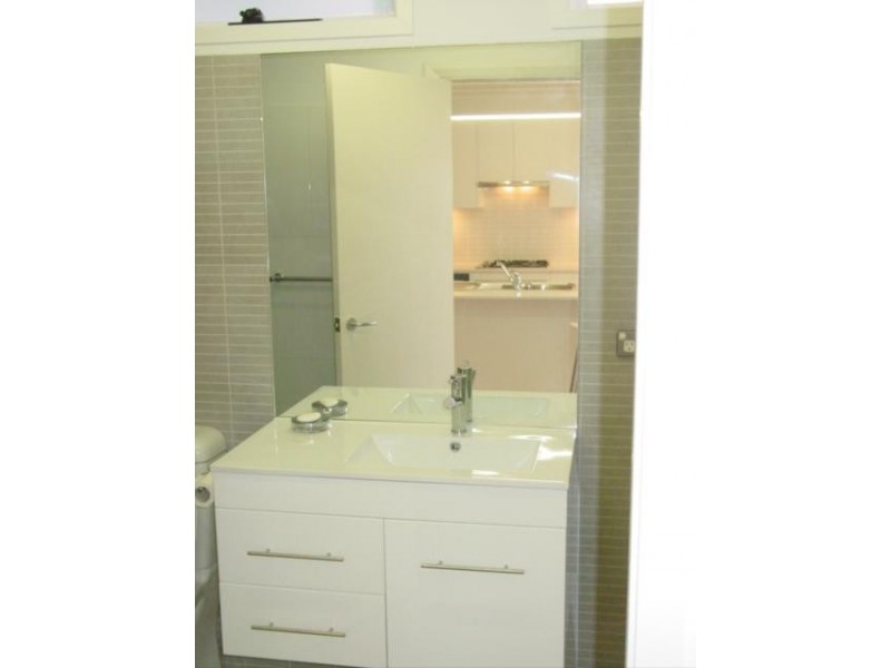 16A Spring Street, Birchgrove NSW 2041