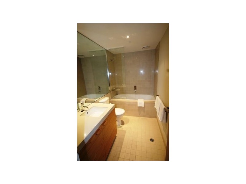 00 New Quay Promenade, Docklands VIC 3008