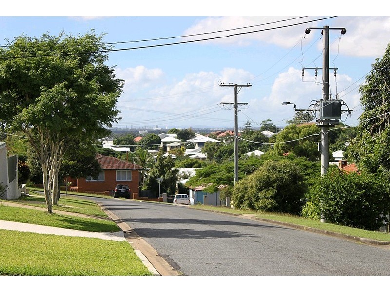 Wavell Heights QLD 4012