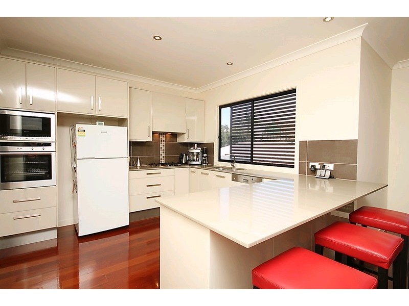 36 Hutton Street, Clayfield QLD 4011