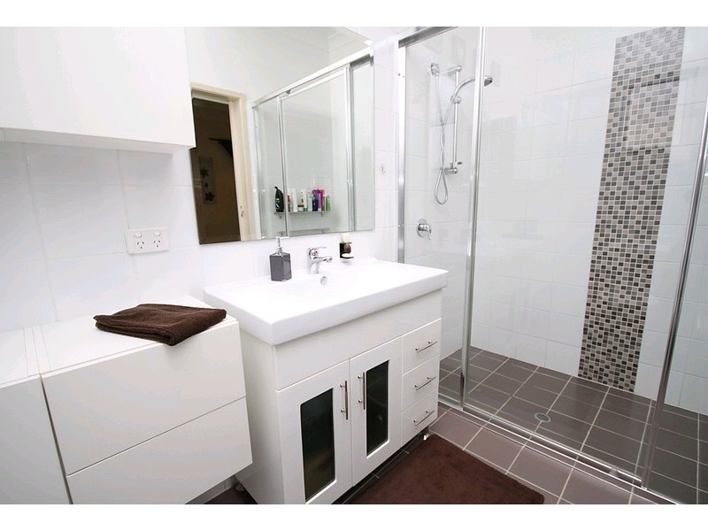 67 Jenner Street, Nundah QLD 4012