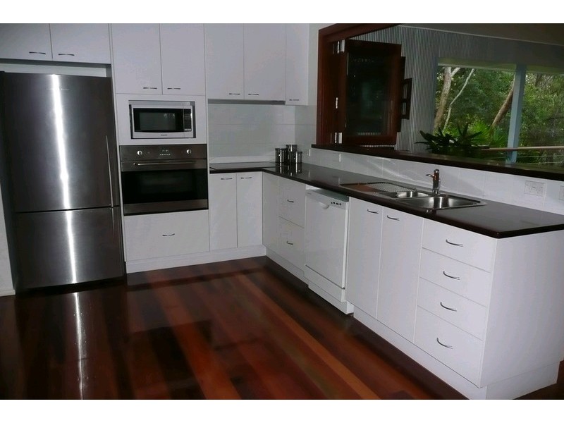 18 Caronga Street, Wavell Heights QLD 4012