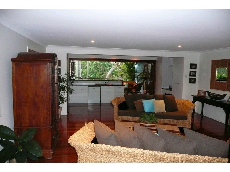 18 Caronga Street, Wavell Heights QLD 4012