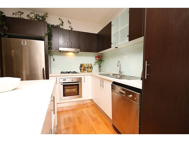 12/110 Commercial Road, Teneriffe QLD 4005