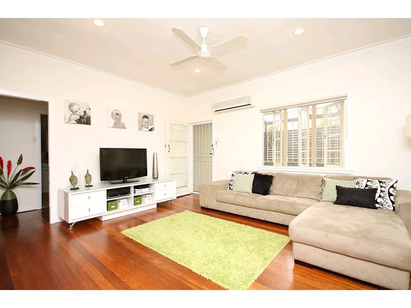 10 Benecia Street, Wavell Heights QLD 4012