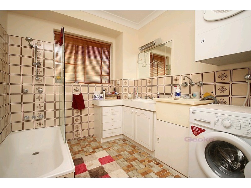 2/85 Jackson Street, Hamilton QLD 4007