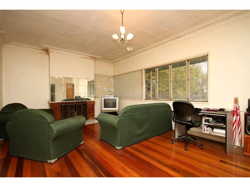 285 Rode Road, Wavell Heights QLD 4012