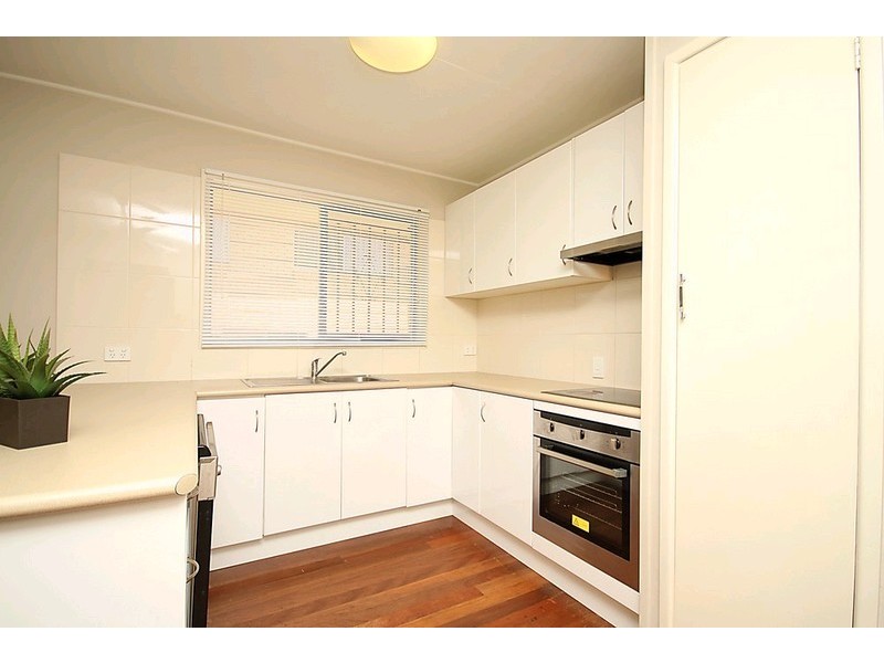 56 Elliot Road, Banyo QLD 4014