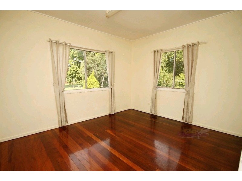 24 Railway Street, Nudgee QLD 4014