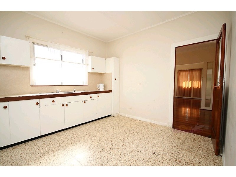 24 Railway Street, Nudgee QLD 4014