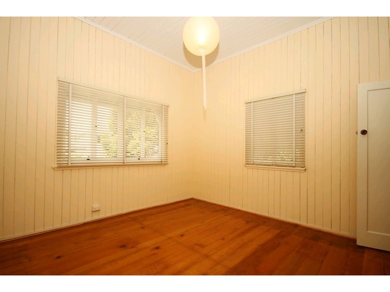 110 Jenner Street, Nundah QLD 4012