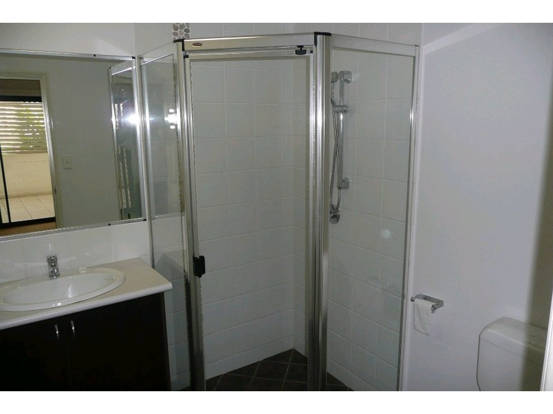 2/550 Sandgate Road, Clayfield QLD 4011