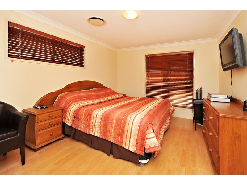 37 Morgan Road, Albany Creek QLD 4035