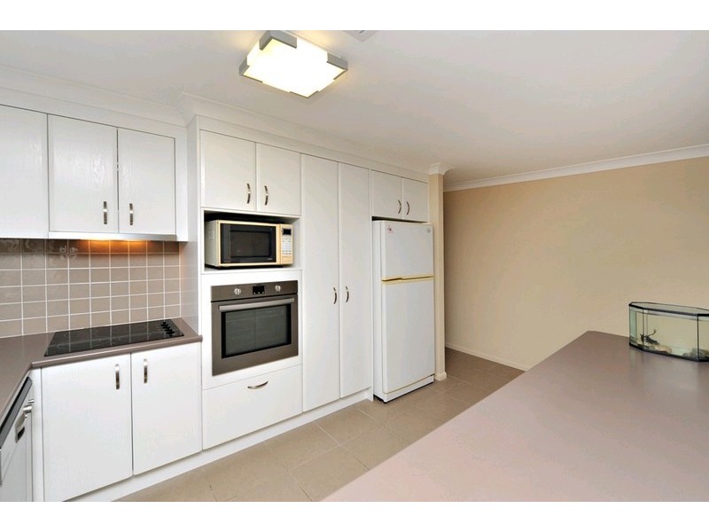 65 Everest Street, Warner QLD 4500