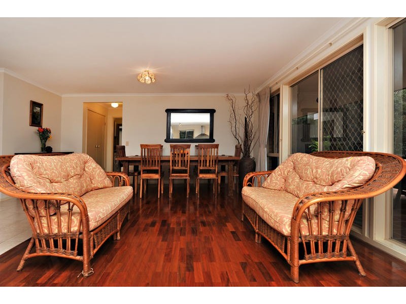 26 Cashmere Lane, Cashmere QLD 4500