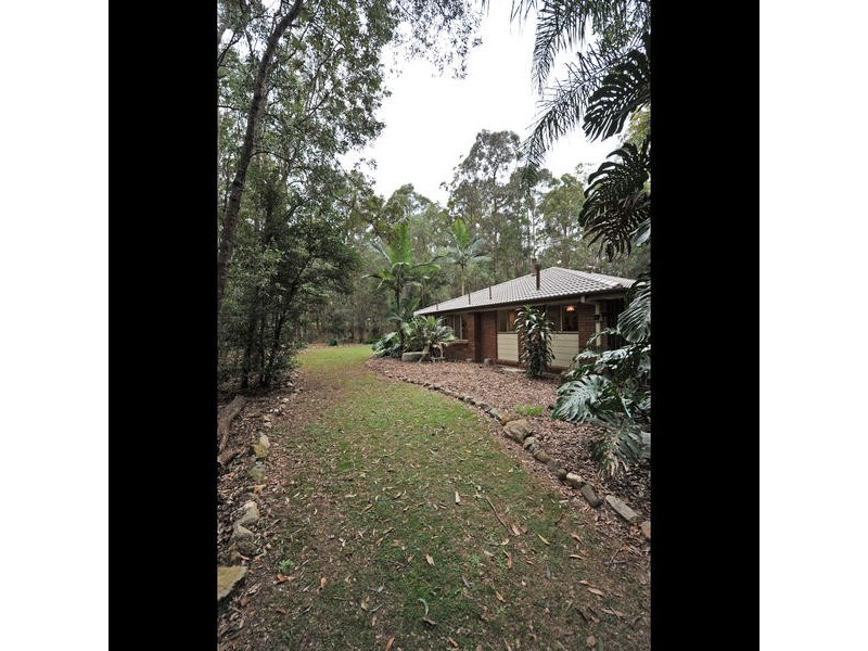 26 Cashmere Lane, Cashmere QLD 4500
