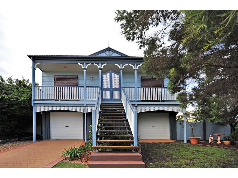 20 Granada Drive, Eatons Hill QLD 4037