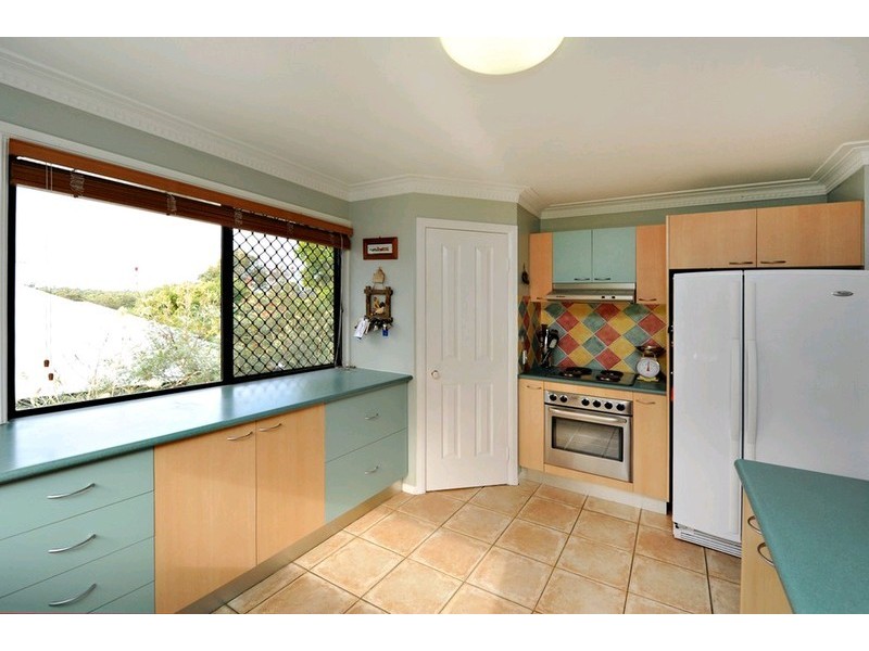 7 Ken Duncombe Drive, Cashmere QLD 4500