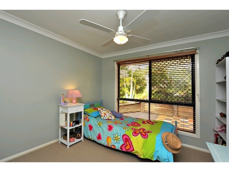 7 Ken Duncombe Drive, Cashmere QLD 4500
