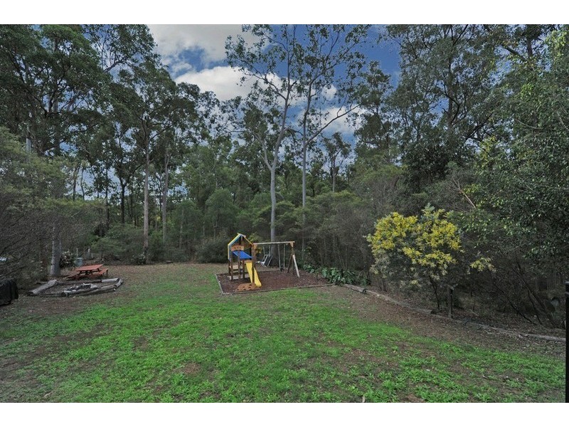 7 Ken Duncombe Drive, Cashmere QLD 4500