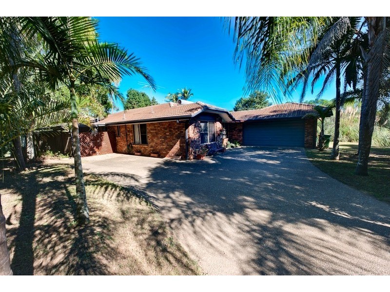 26 Garrawin Court, Clear Mountain QLD 4500