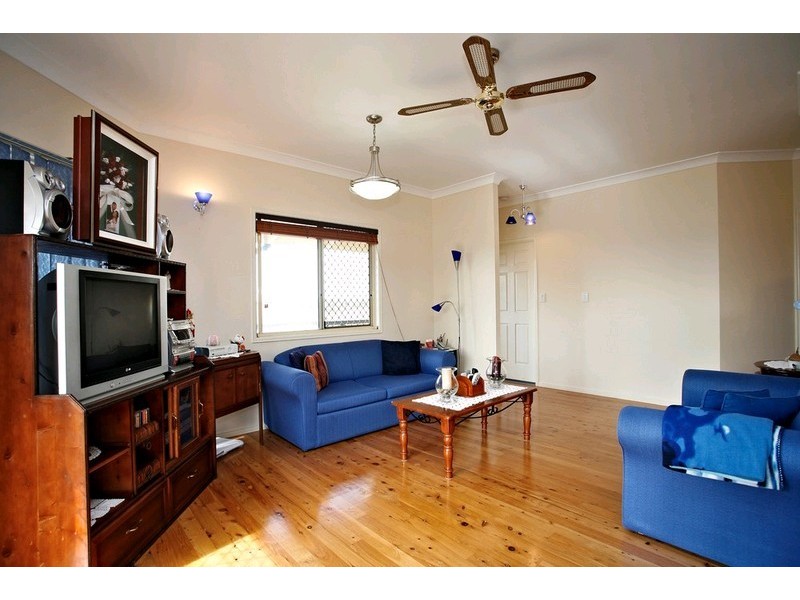 112 Saraband Drive, Eatons Hill QLD 4037