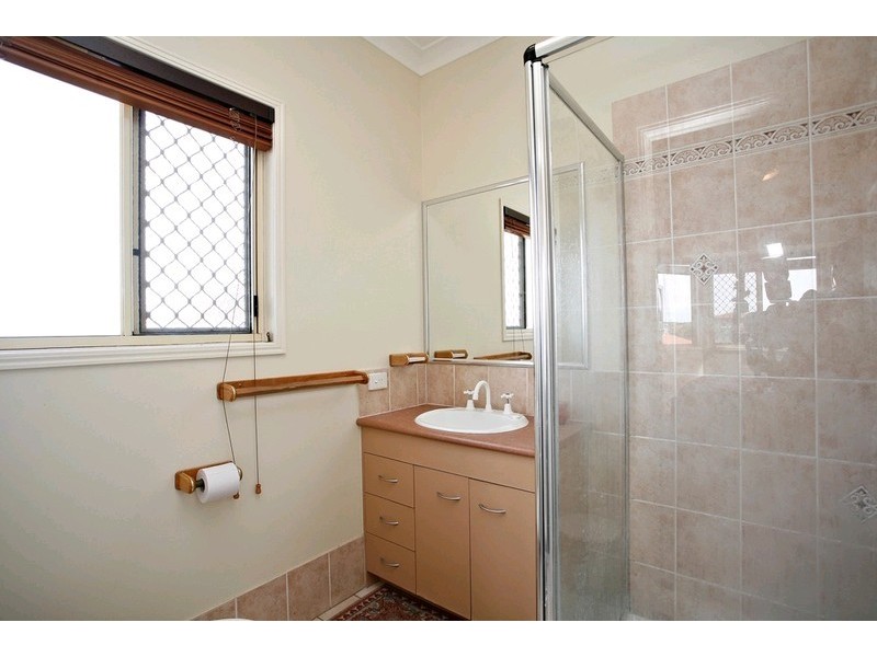 112 Saraband Drive, Eatons Hill QLD 4037