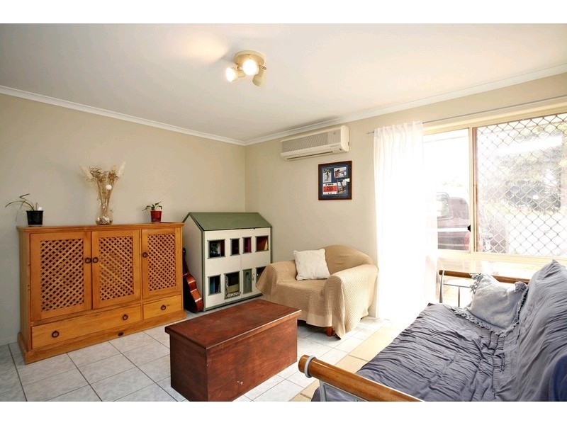 25 Atoll Crescent, Eatons Hill QLD 4037