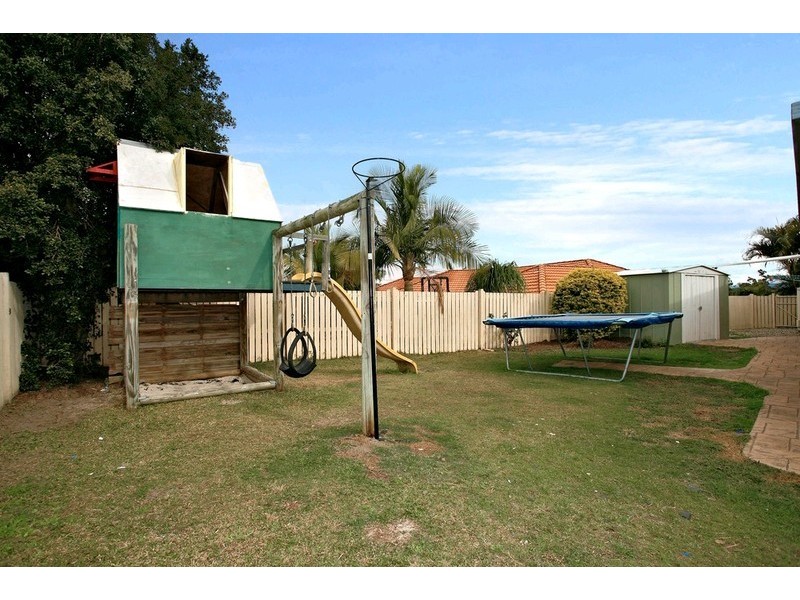 25 Atoll Crescent, Eatons Hill QLD 4037