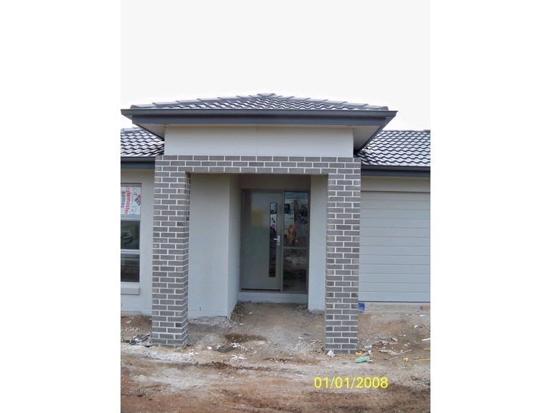 82 Corvus Drive, Cashmere QLD 4500