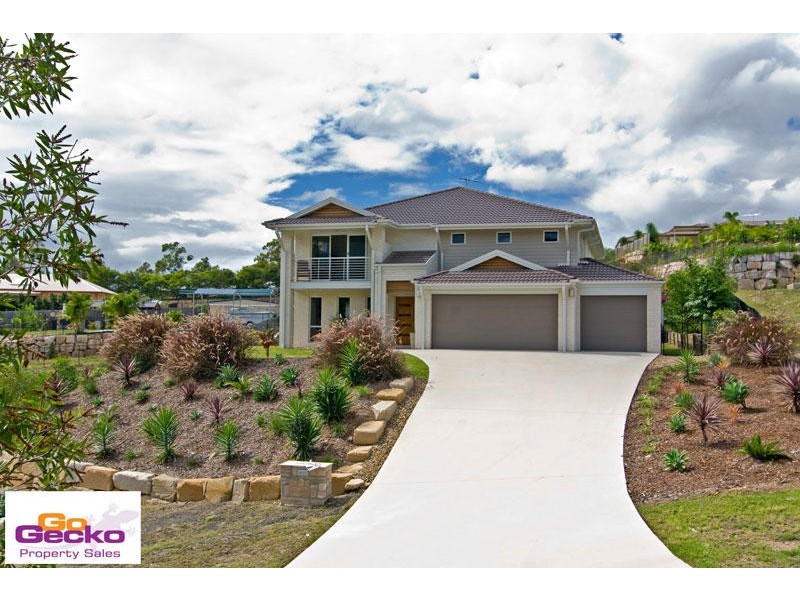 3 Trevor Place, Cashmere QLD 4500