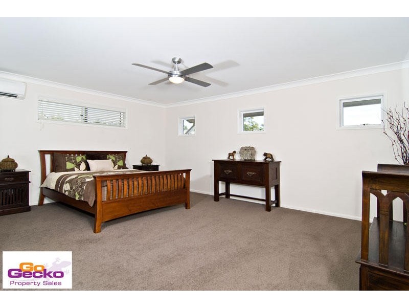3 Trevor Place, Cashmere QLD 4500