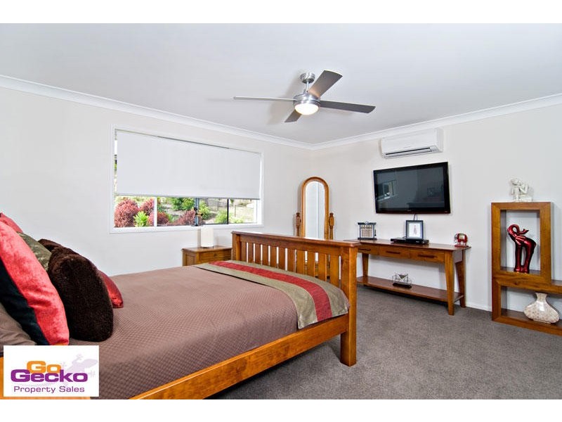 3 Trevor Place, Cashmere QLD 4500