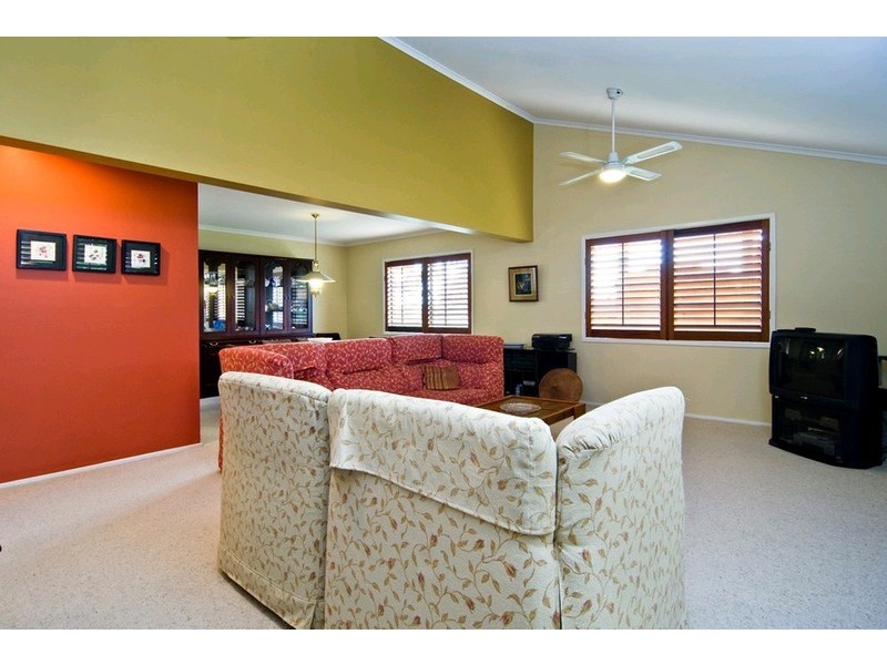 30 Pegasus Avenue, Eatons Hill QLD 4037