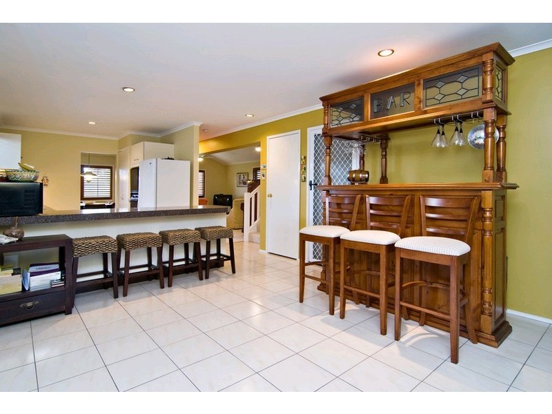 30 Pegasus Avenue, Eatons Hill QLD 4037