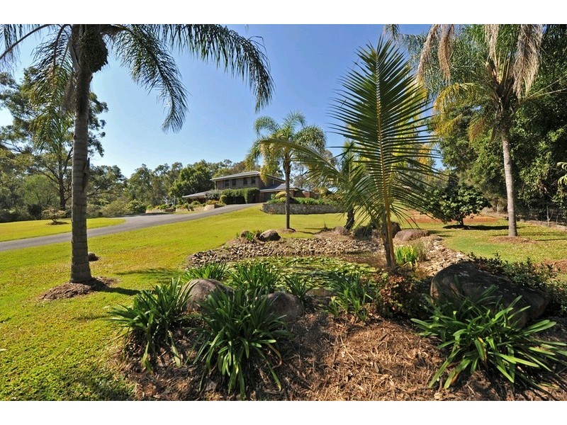 11 Barker Street, Cashmere QLD 4500